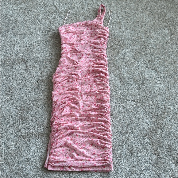 Likely Tash Midi Floral One Shoulder Bodycon Pink Dress - Picture 3 of 10